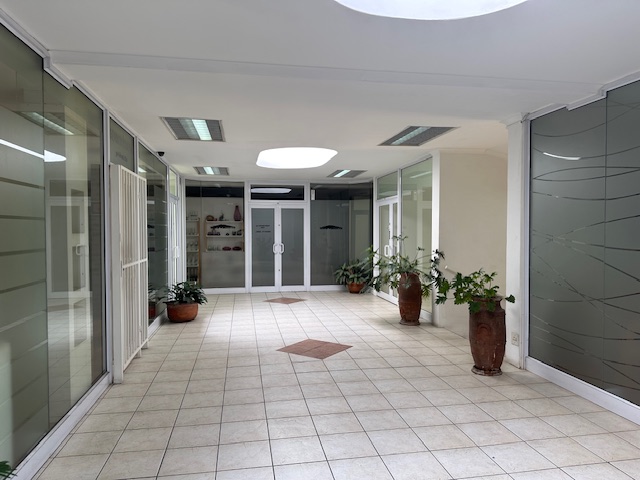 To Let commercial Property for Rent in Claremont Western Cape